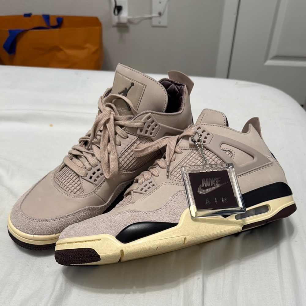 Air Jordan x A Ma Maniere 4 Retro